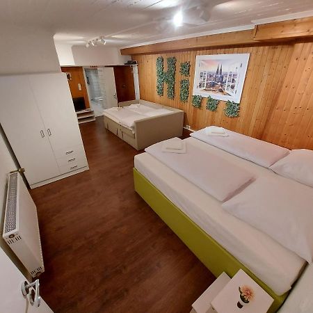 Basement Apartment ケルン エクステリア 写真