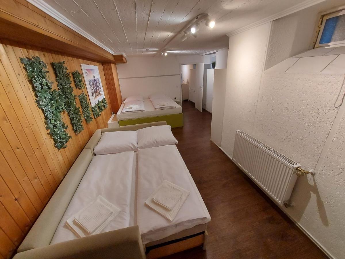Basement Apartment ケルン エクステリア 写真